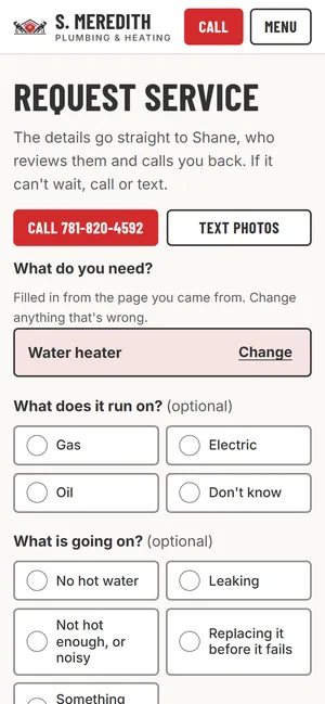 El formulario de solicitud de smeredithplumbing.com en un teléfono.